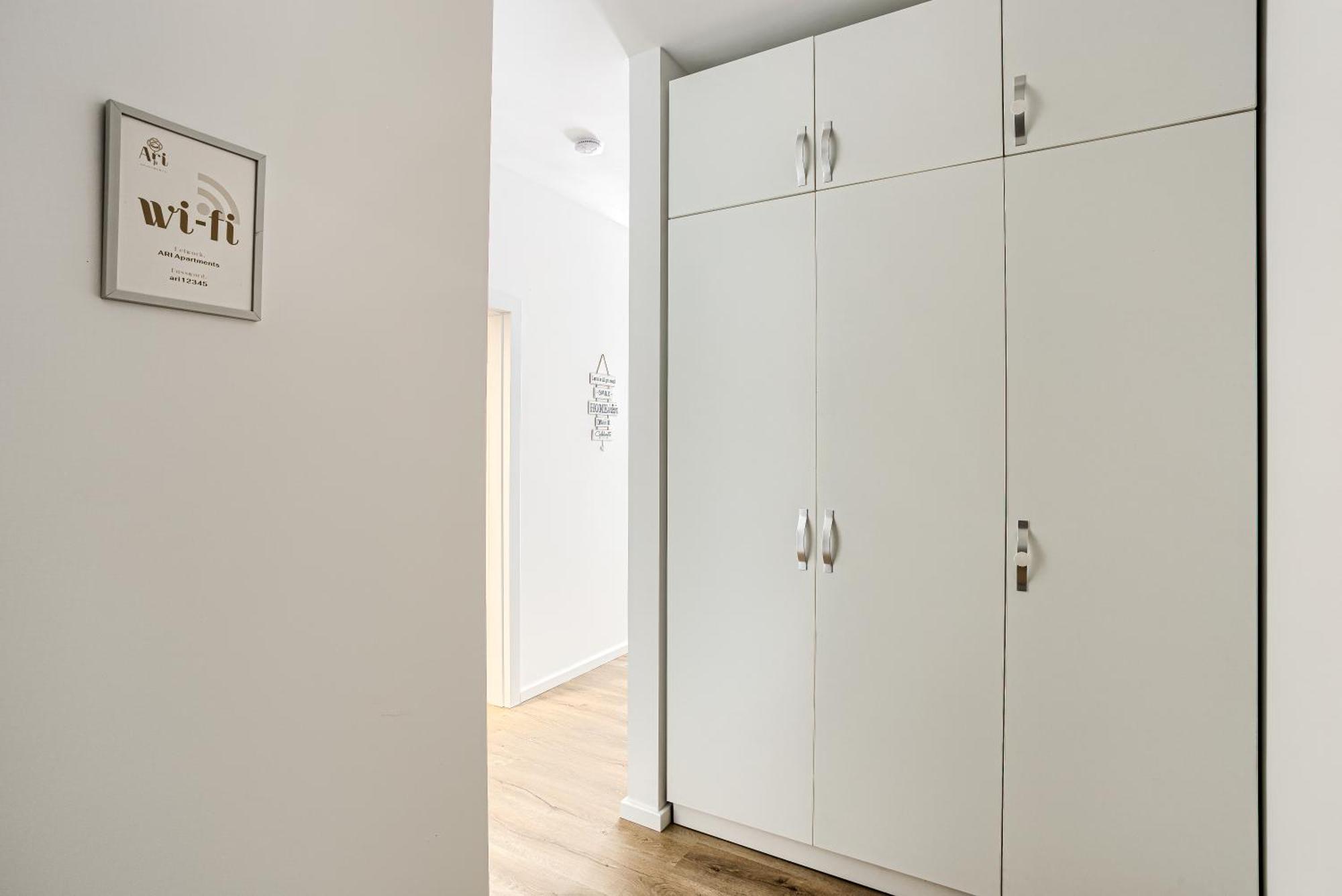 Ari Navy Apartment - High-End Residence Arad Extérieur photo